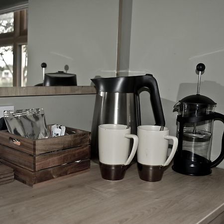 The Ugly Duckling Bed & Breakfast Telford Eksteriør bilde