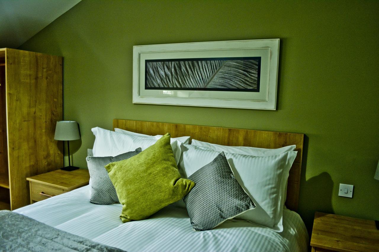 The Ugly Duckling Bed & Breakfast Telford Eksteriør bilde