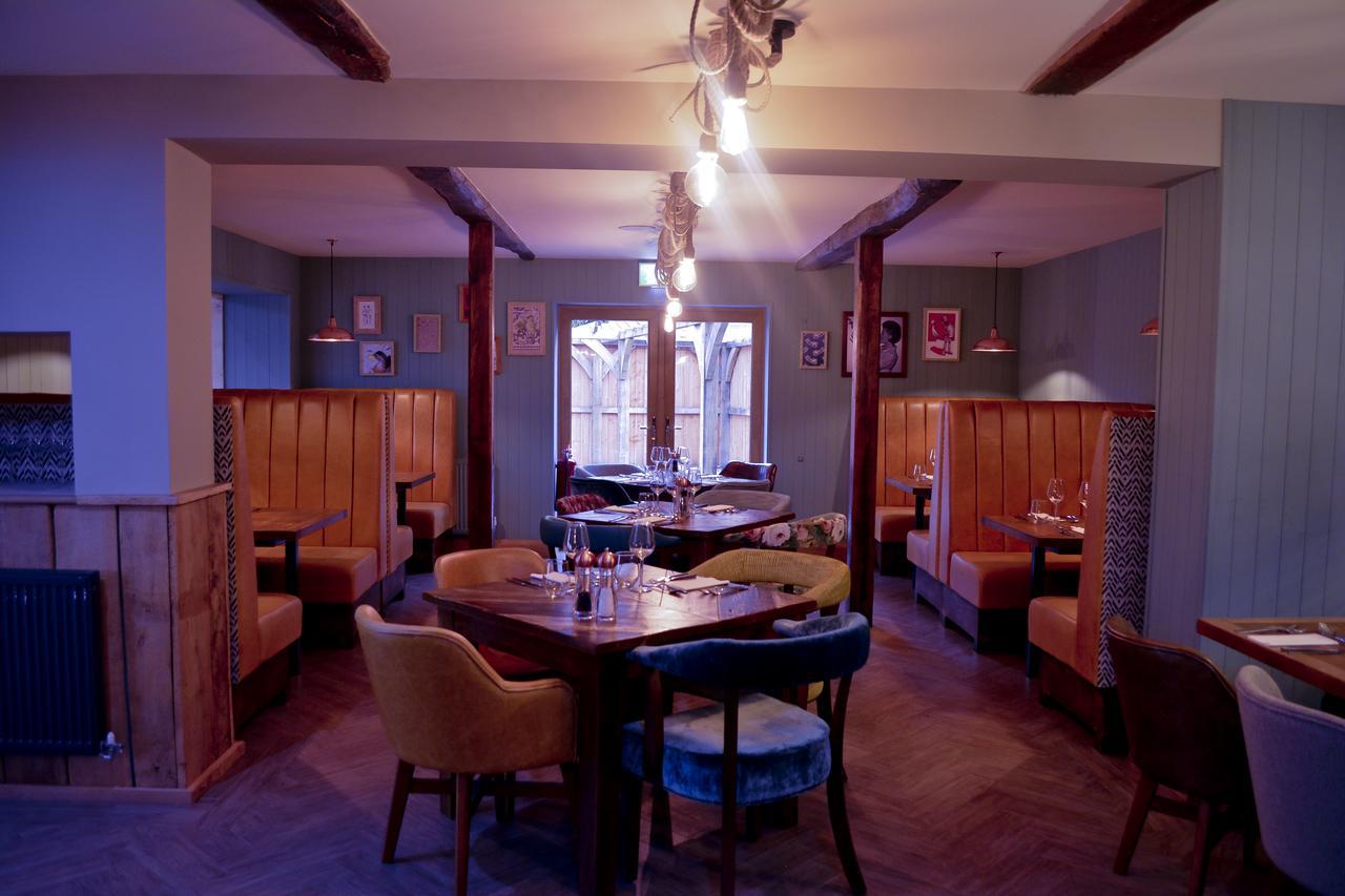 The Ugly Duckling Bed & Breakfast Telford Eksteriør bilde